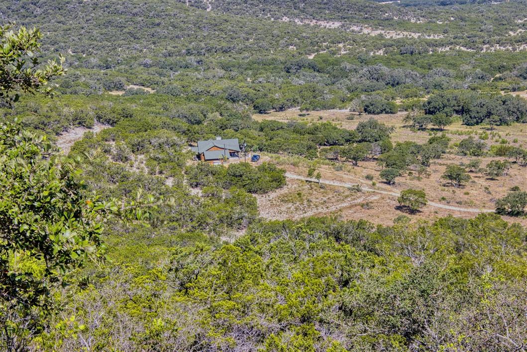 1316 Indian Creek
