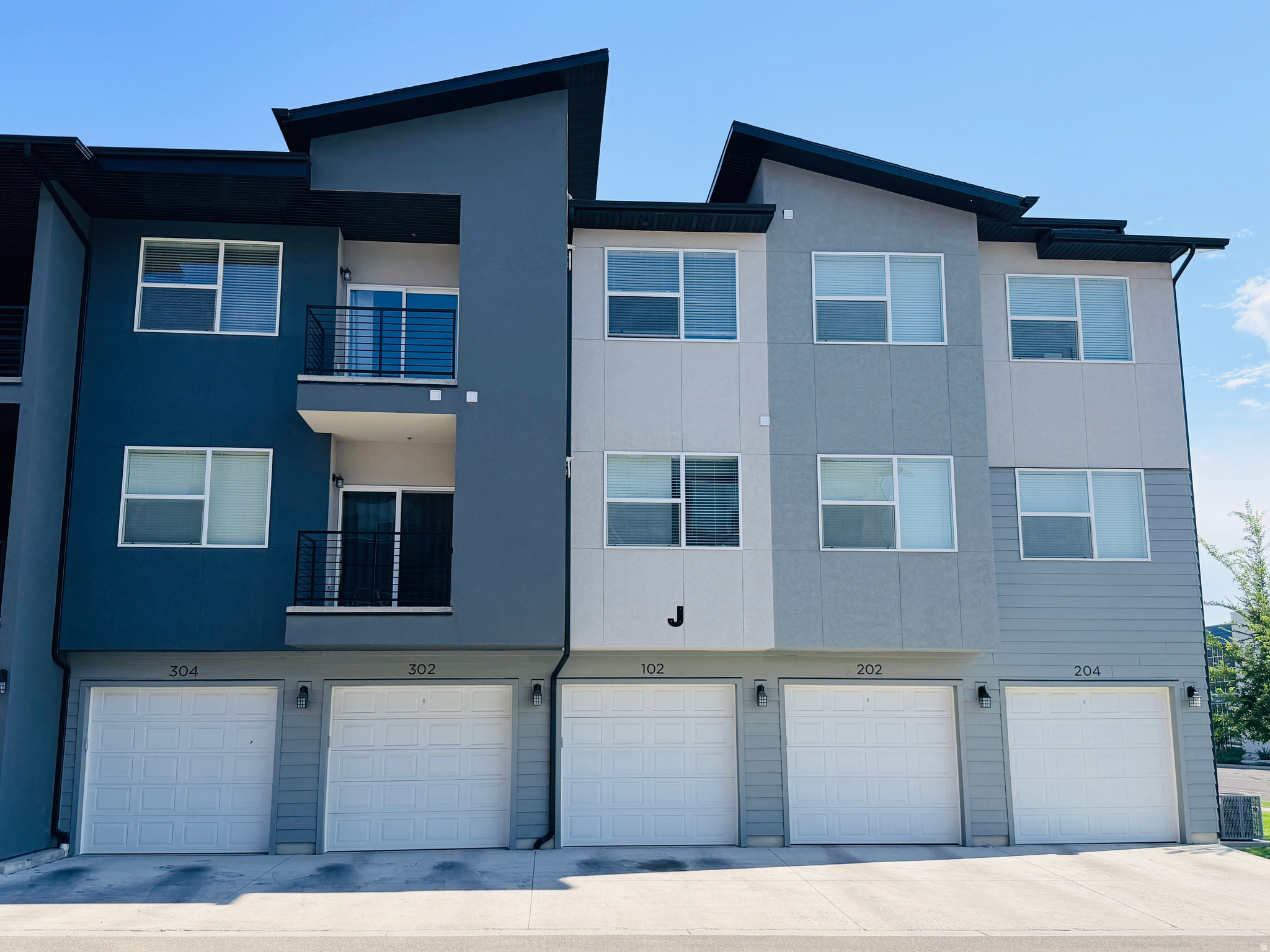 472 W 40 S #J303, Providence, UT 84332 — photo 1