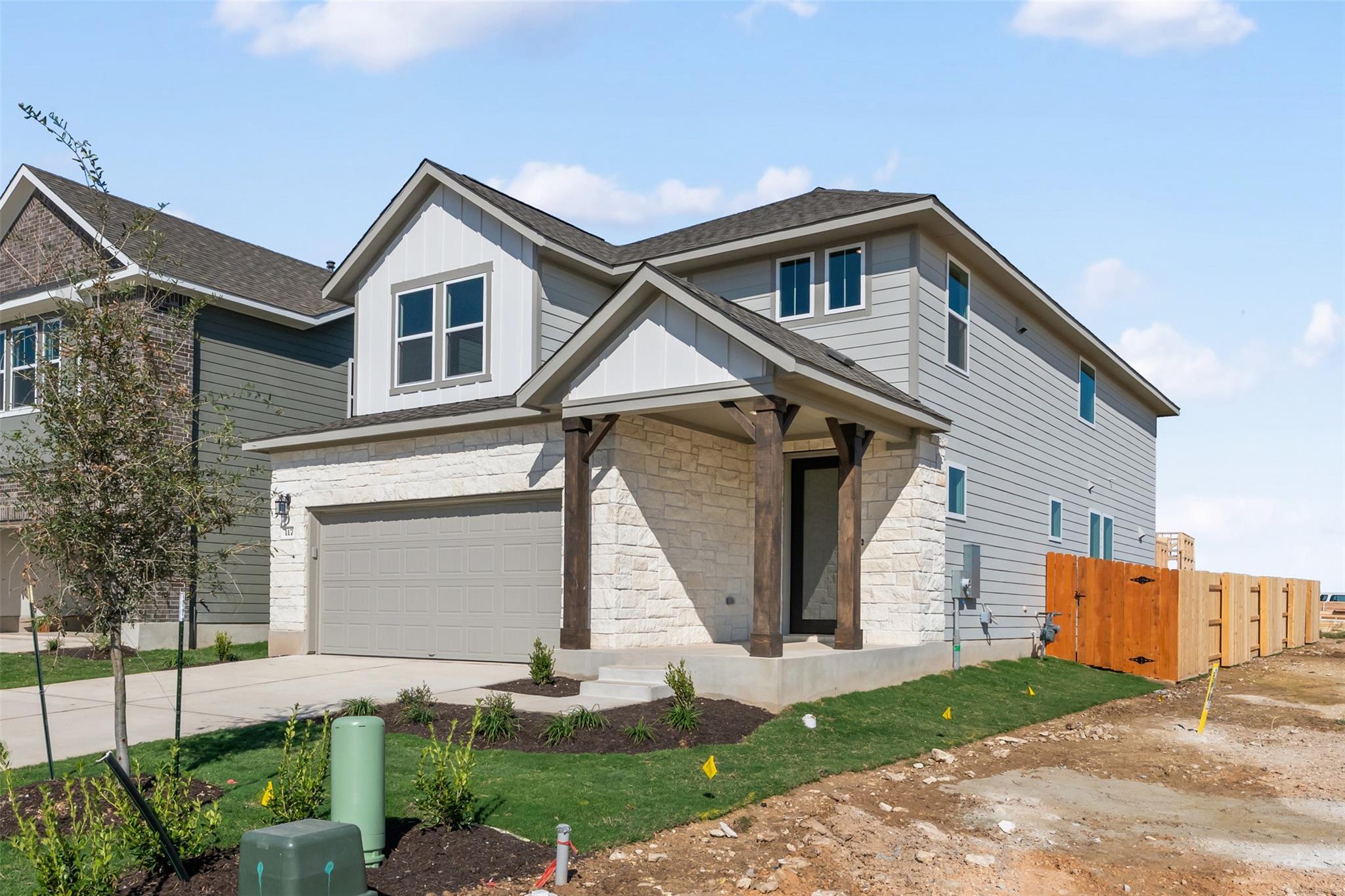 200 Clover, Liberty Hill, TX 78642 — photo 1