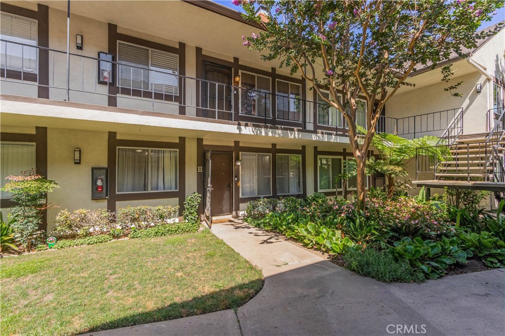15512 Williams A85, Tustin, CA 92780 — photo 1