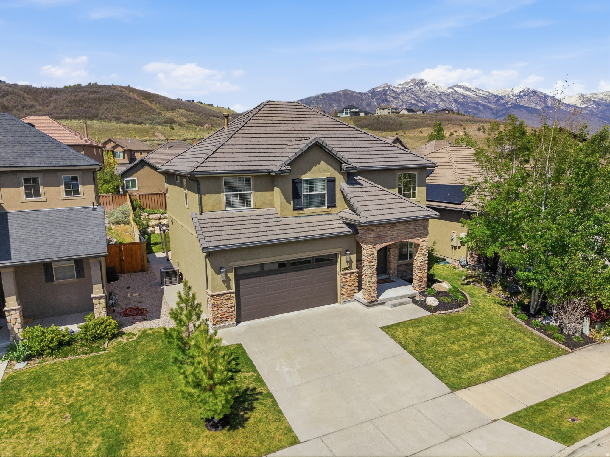 2007 E FIELDING HILL LN, Draper (UT Cnty), UT 84020 — photo 1