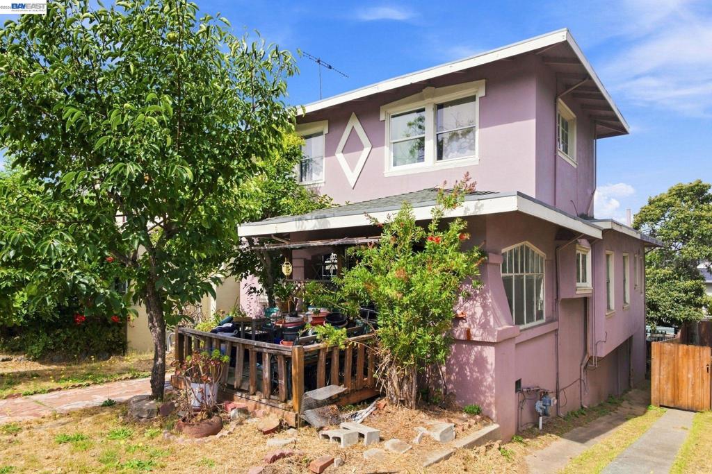 4621 Park Blvd, Oakland, CA 94602 — photo 1