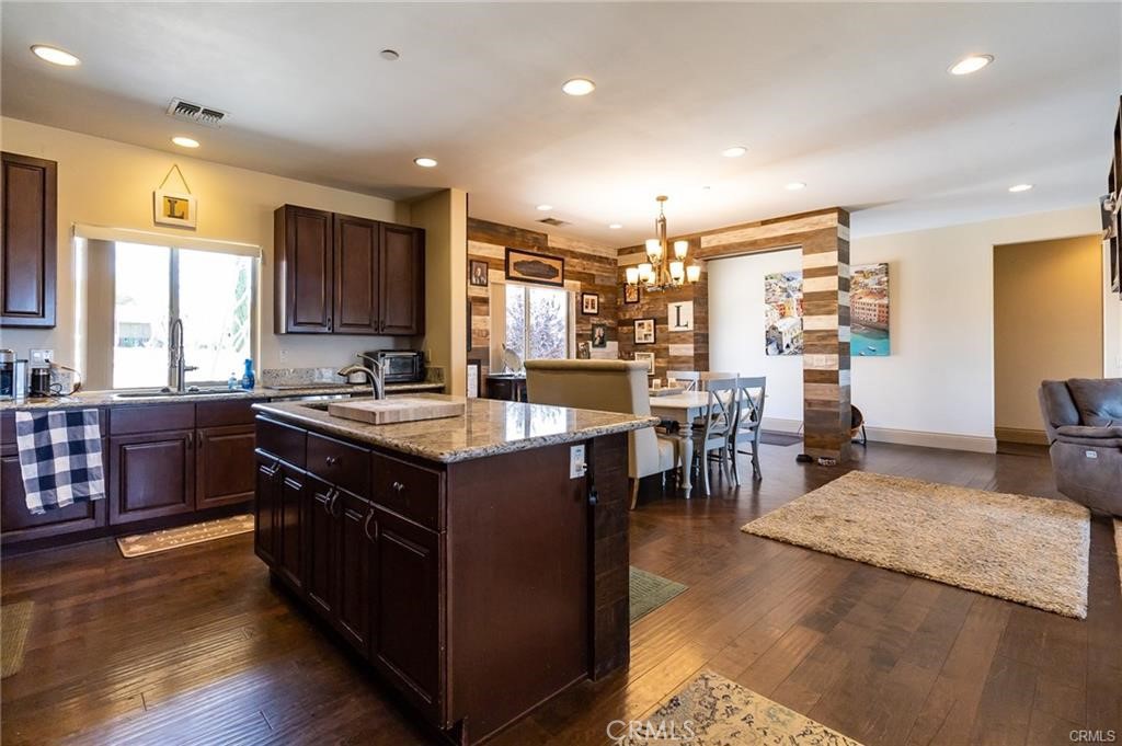 8212 Emerson, Yucca Valley, CA 92284 — photo 1