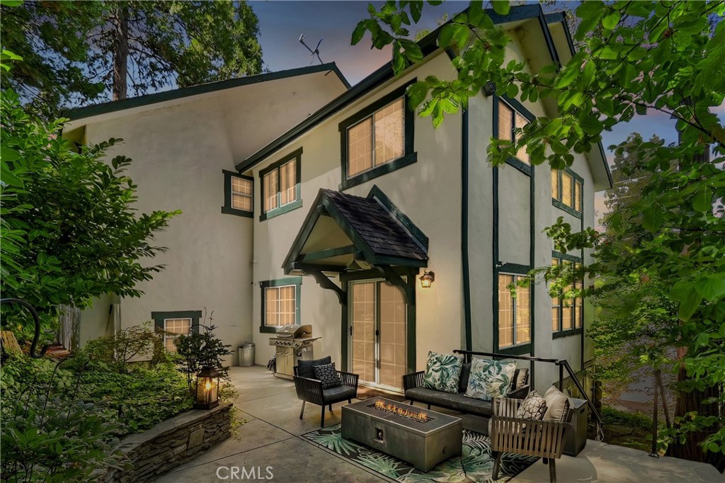 244 Corona Circle, Lake Arrowhead, CA 92352 — photo 1
