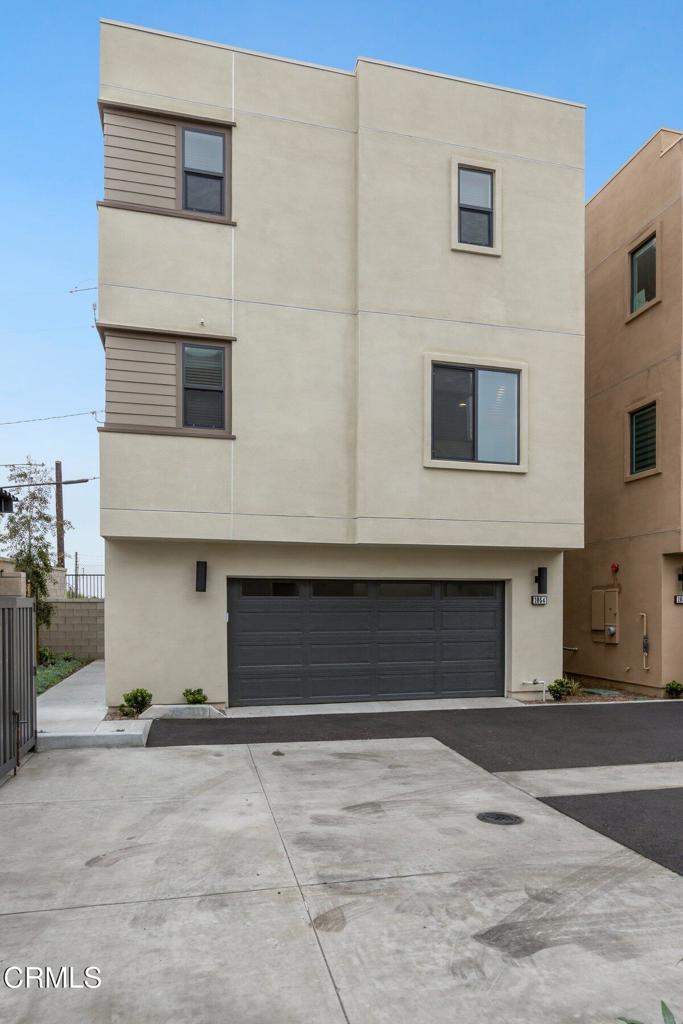 1054 Canal Street, Oxnard, CA 93035 — photo 1