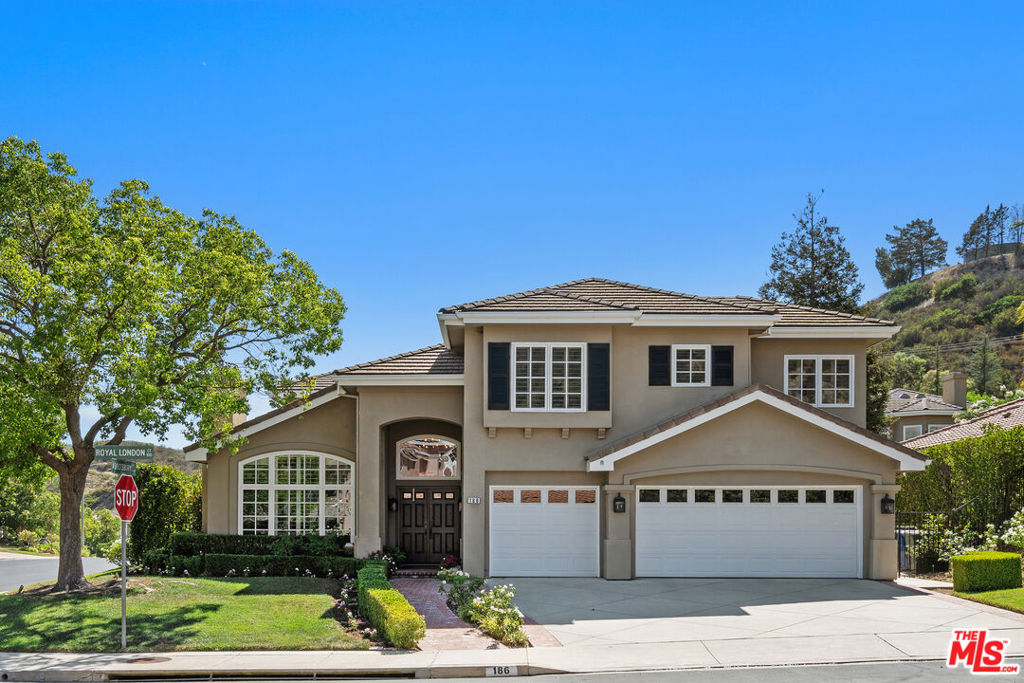 186 Royal London Court, Lake Sherwood, CA 91361 — photo 1