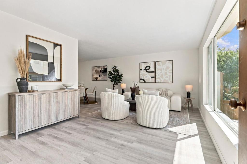 460 Auburn Way 18, San Jose, CA 95129 — photo 1