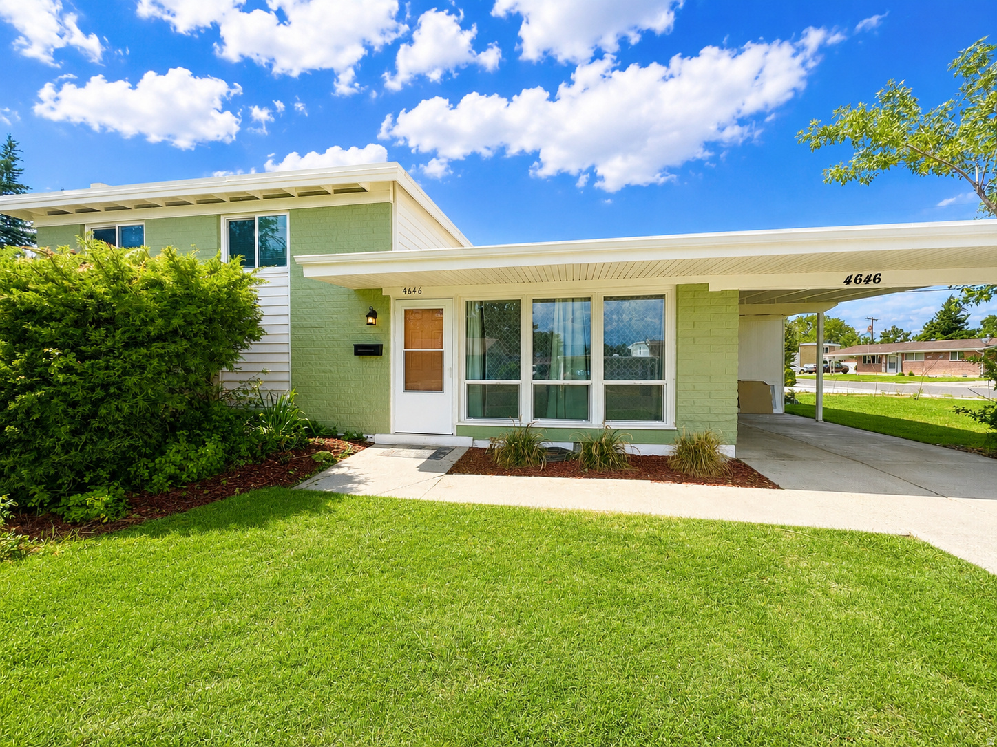 4646 S CITADEL ST, West Valley City, UT 84120 — photo 1