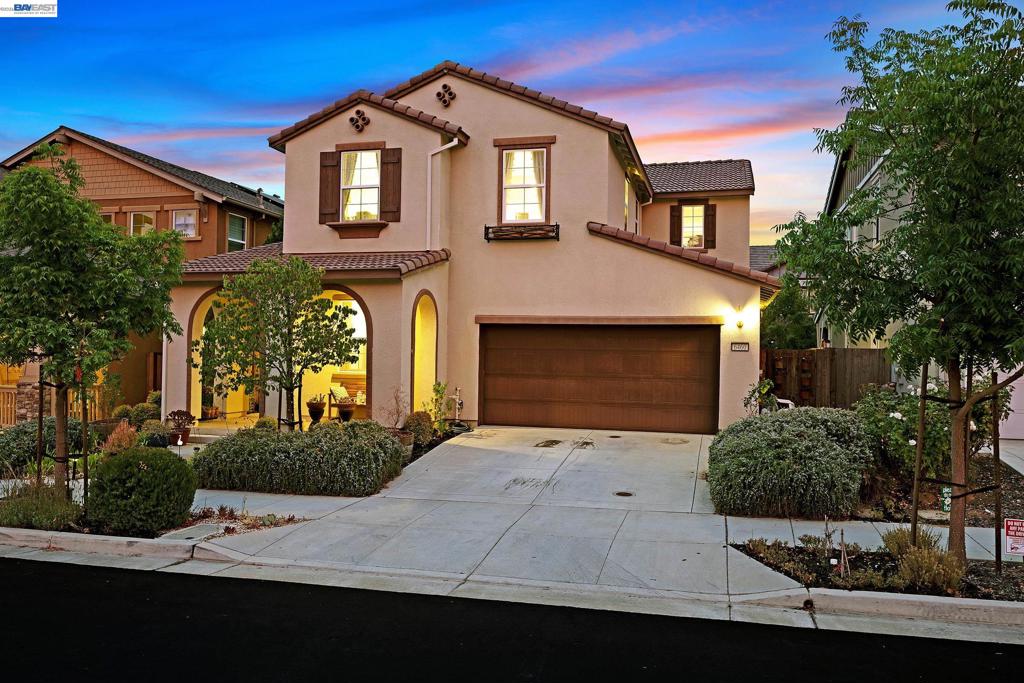 6460 Godani St, Gilroy, CA 95020 — photo 1