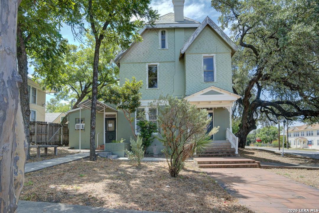 1818 San Pedro, San Antonio, TX 78212 — photo 1