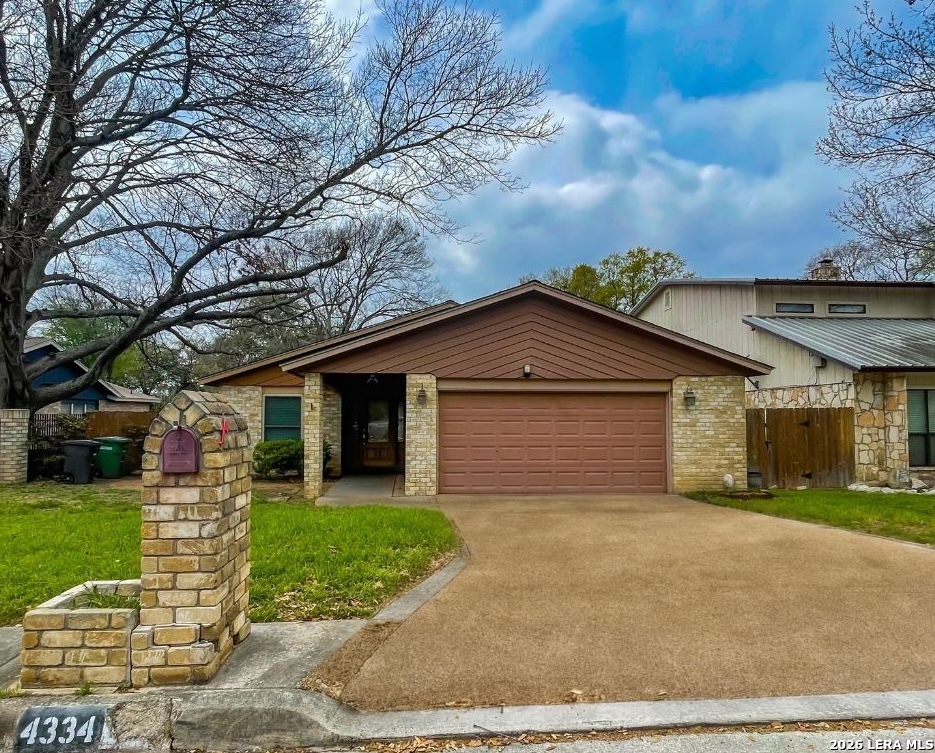 4334 HOLLOW HILL DR, San Antonio, TX 78217 — photo 1