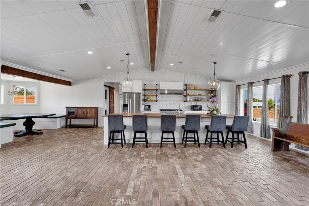 18266 Manzanita, Hesperia, CA 92345 — photo 1