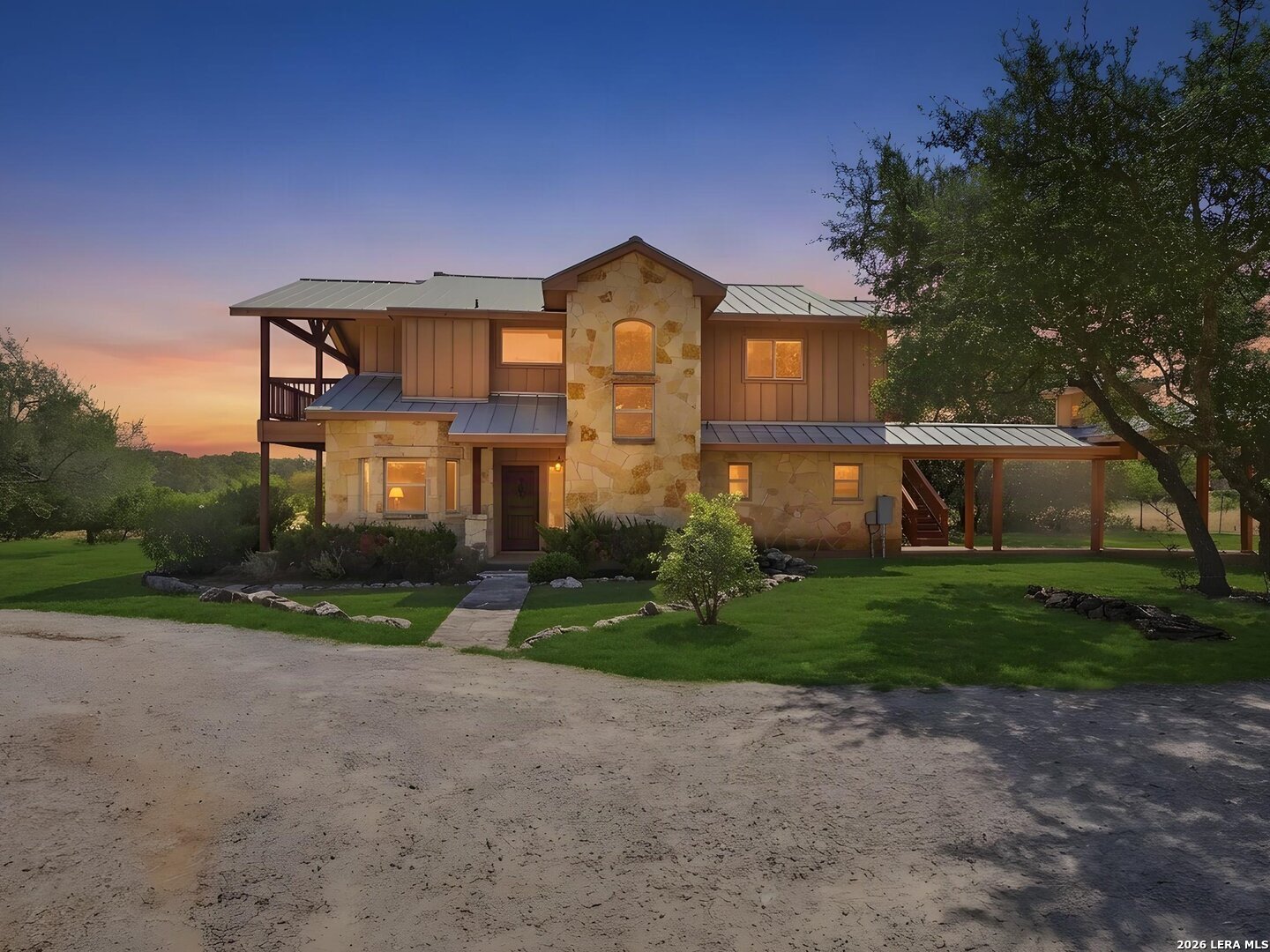 114 Cave Cir, Boerne, TX 78006 — photo 1