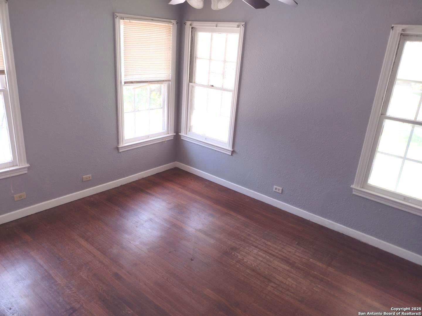 415 NORTH, ,  78201 — photo 1
