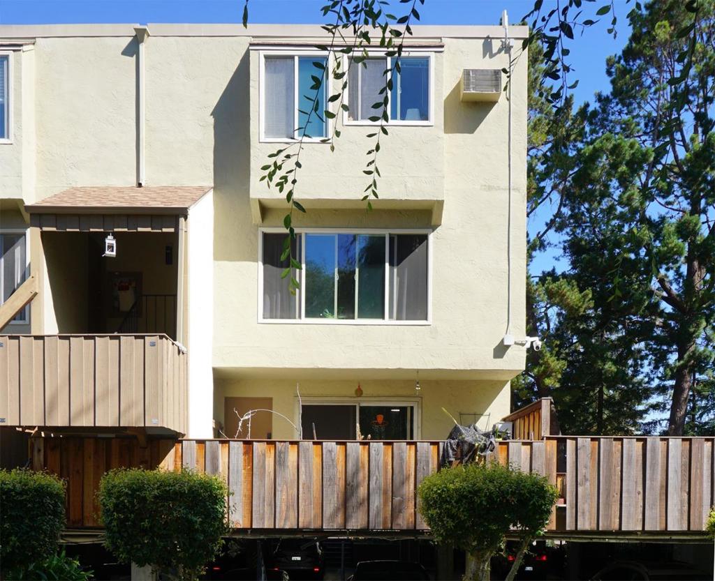 320 Auburn Way 3, San Jose, CA 95129 — photo 1