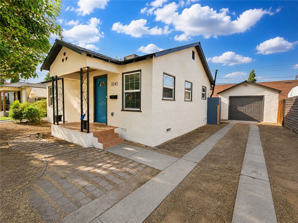 3243 E Platt, Fresno, CA 93702 — photo 1