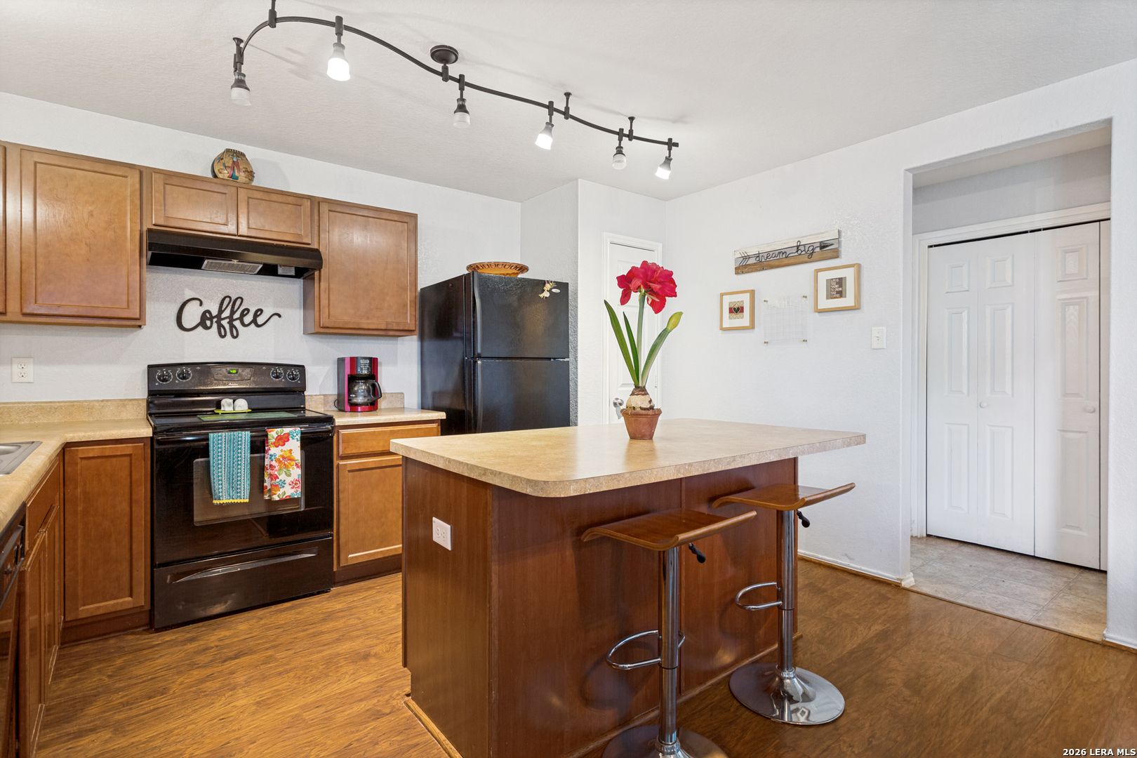 10943 Rustic Spoke, ,  78245 — photo 1