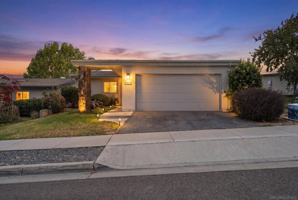 3902 N Vista Campana 9, Oceanside, CA 92057 — photo 1