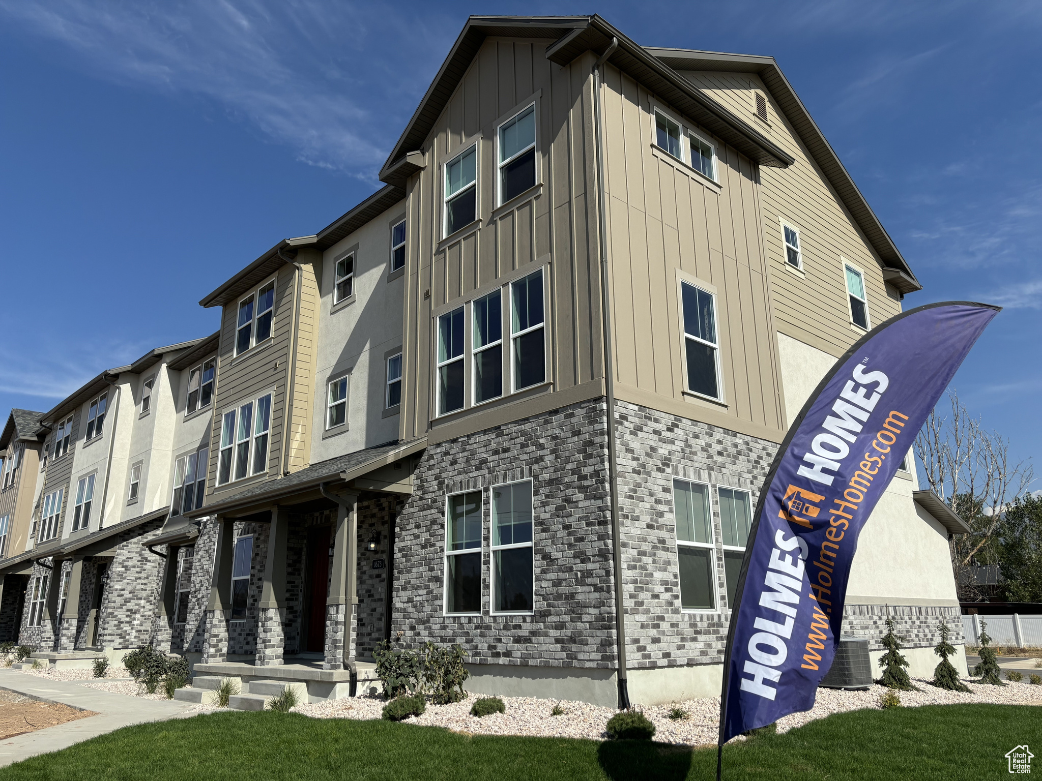 1748 N 1600 W, Layton, UT 84041 — photo 1