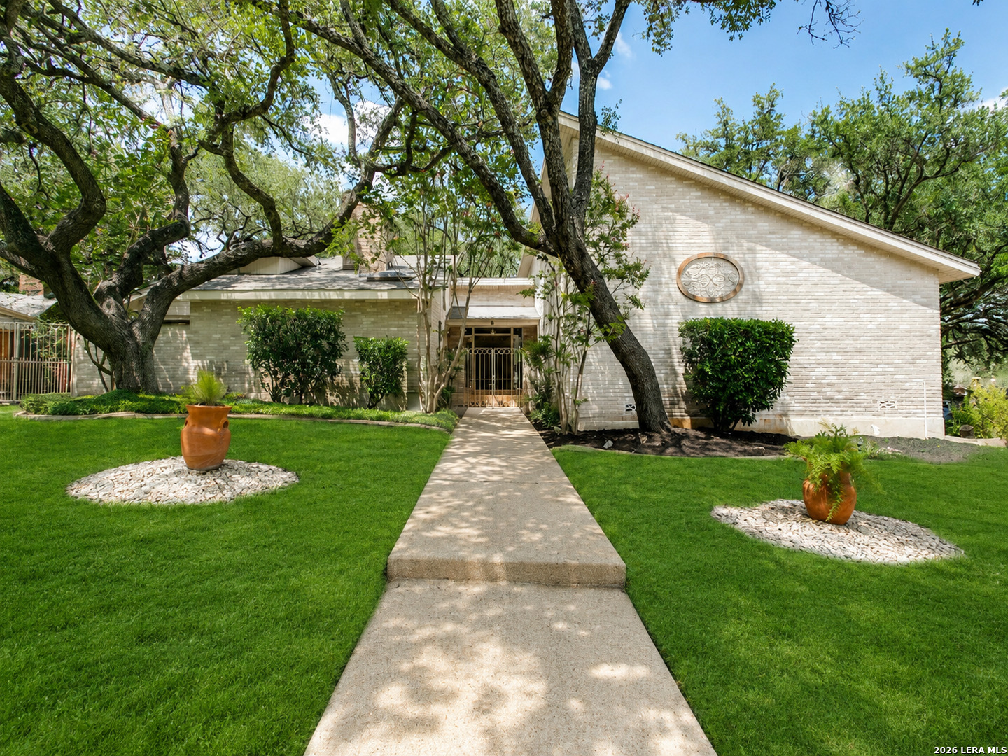 3451 HUNTERS RUN ST, San Antonio, TX 78230 — photo 1