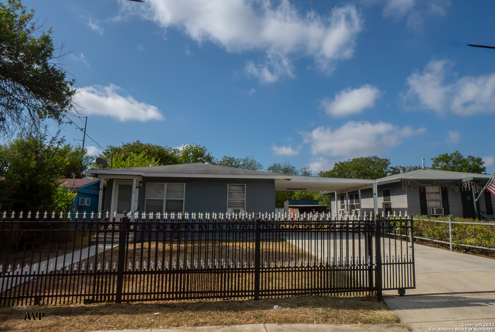 110 JAY WILLIAMS ST, San Antonio, TX 78237 — photo 1