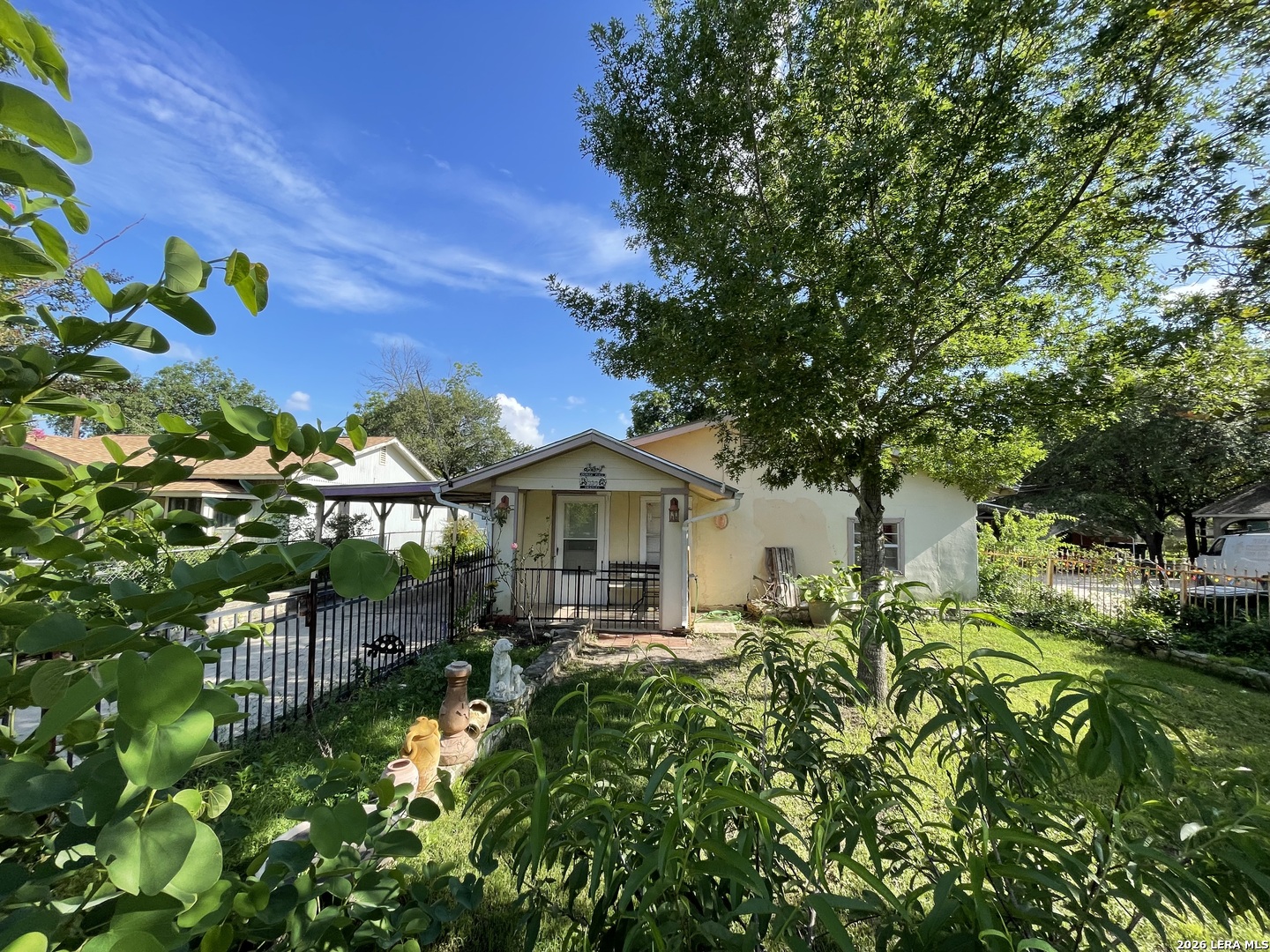 330 BRADLEY ST, San Antonio, TX 78211 — photo 1