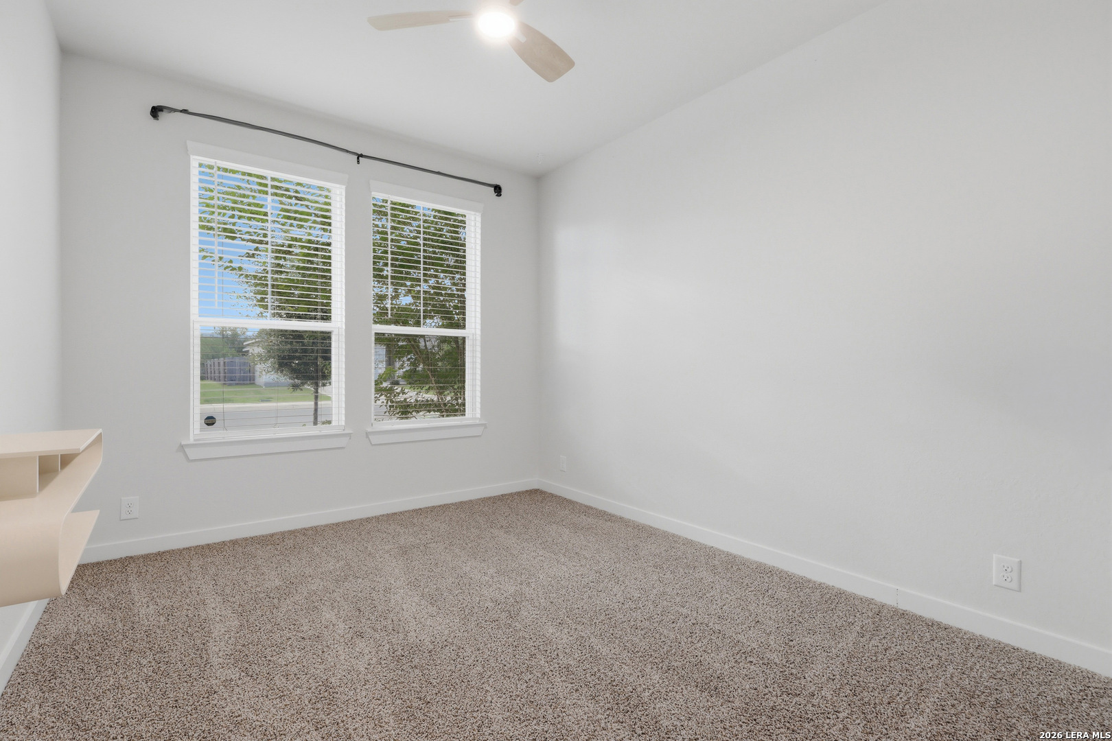 2926 Alster, , 78130 — photo 1