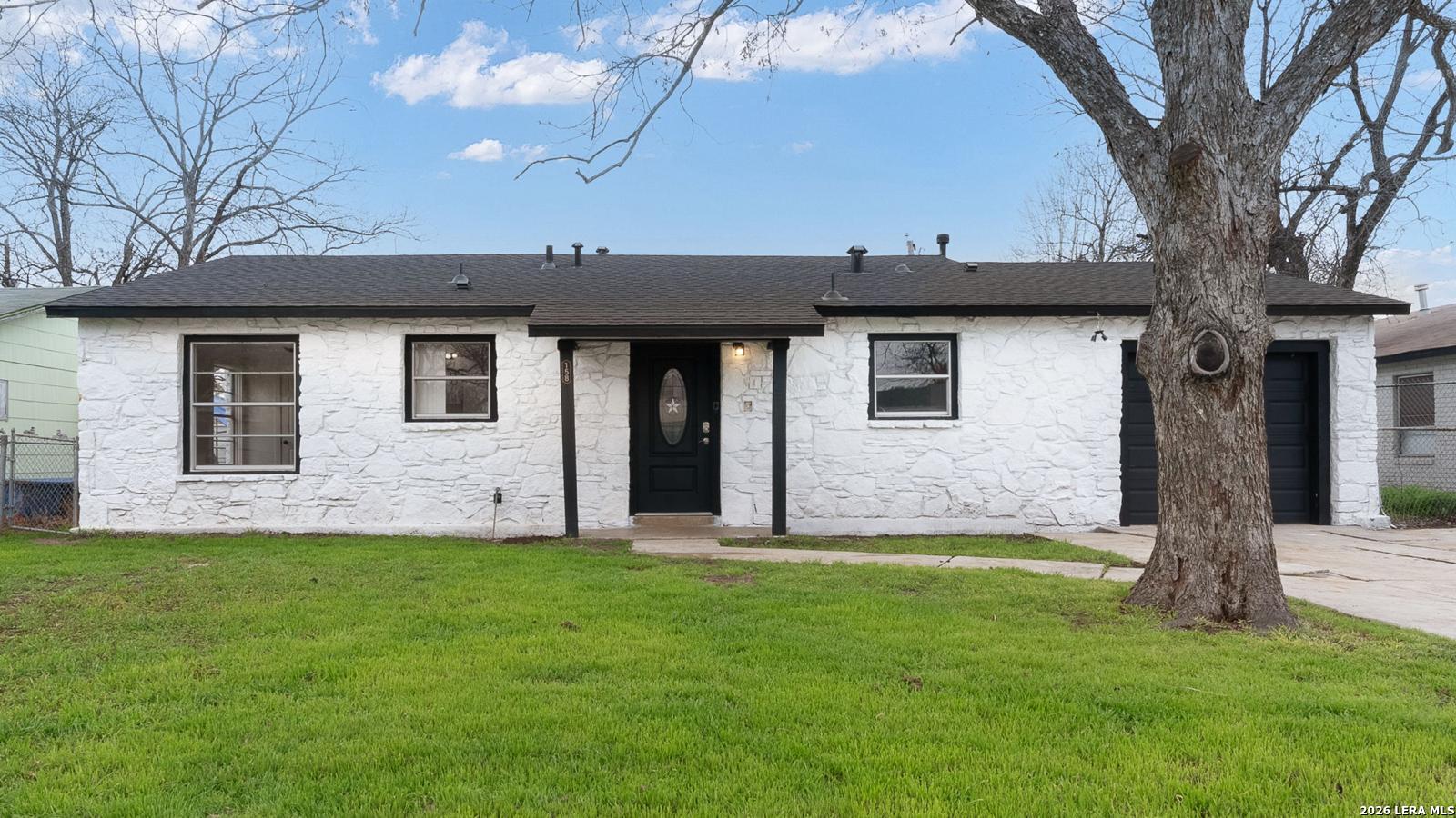 158 BAYVILLE DR, San Antonio, TX 78226 — photo 1