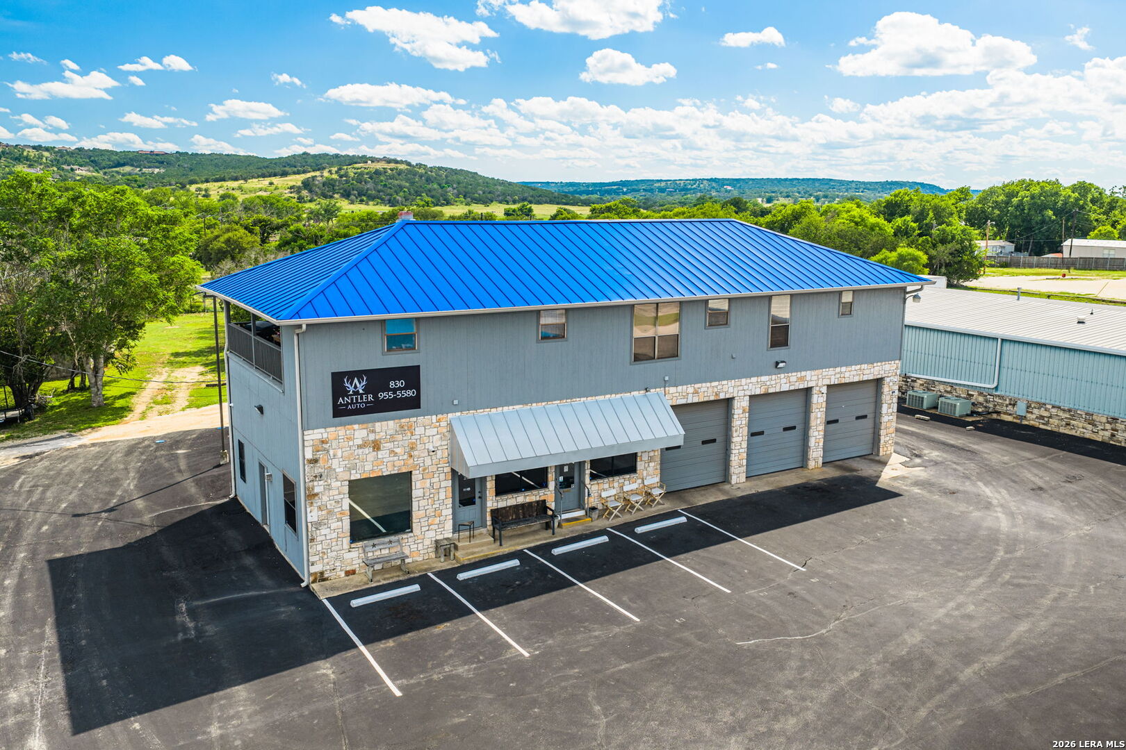 1903 Junction Hwy, Kerrville, TX 78028 — photo 1