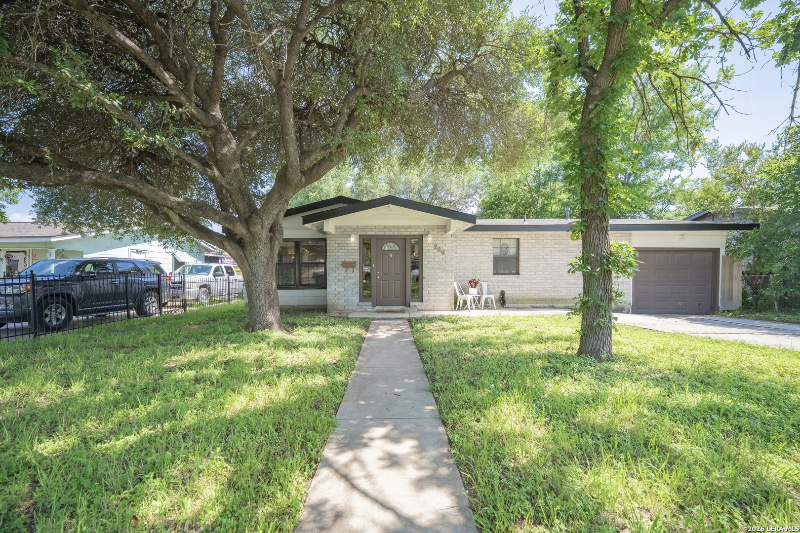 226 EDGE AVE, San Antonio, TX 78223 — photo 1