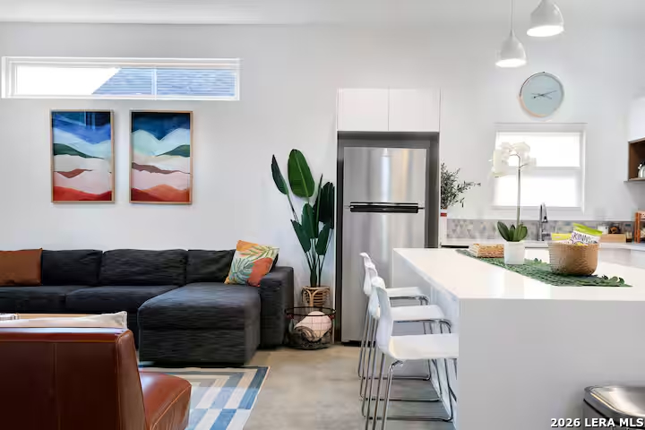 1138 Gibbs, , 78202 — photo 1