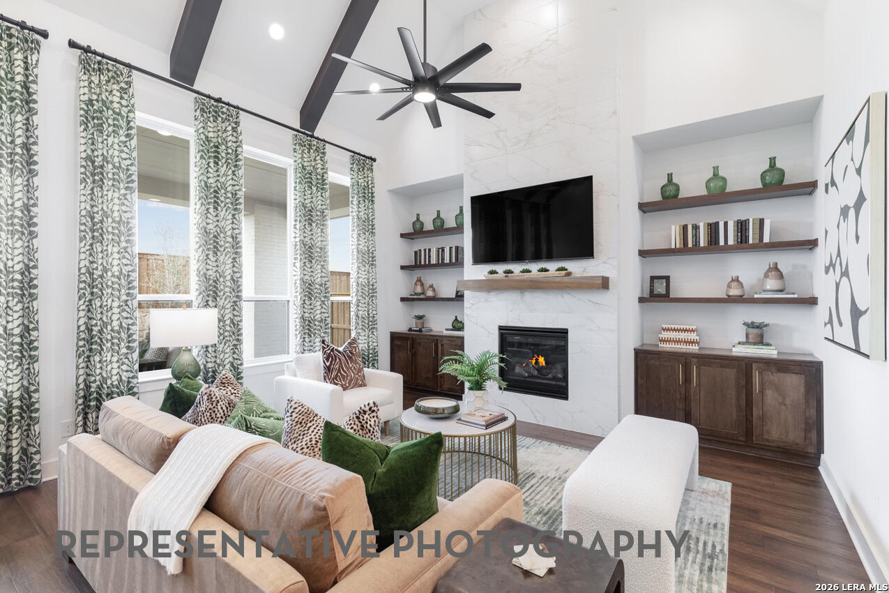 7011 Hallie Hunt, ,  78154 — photo 1