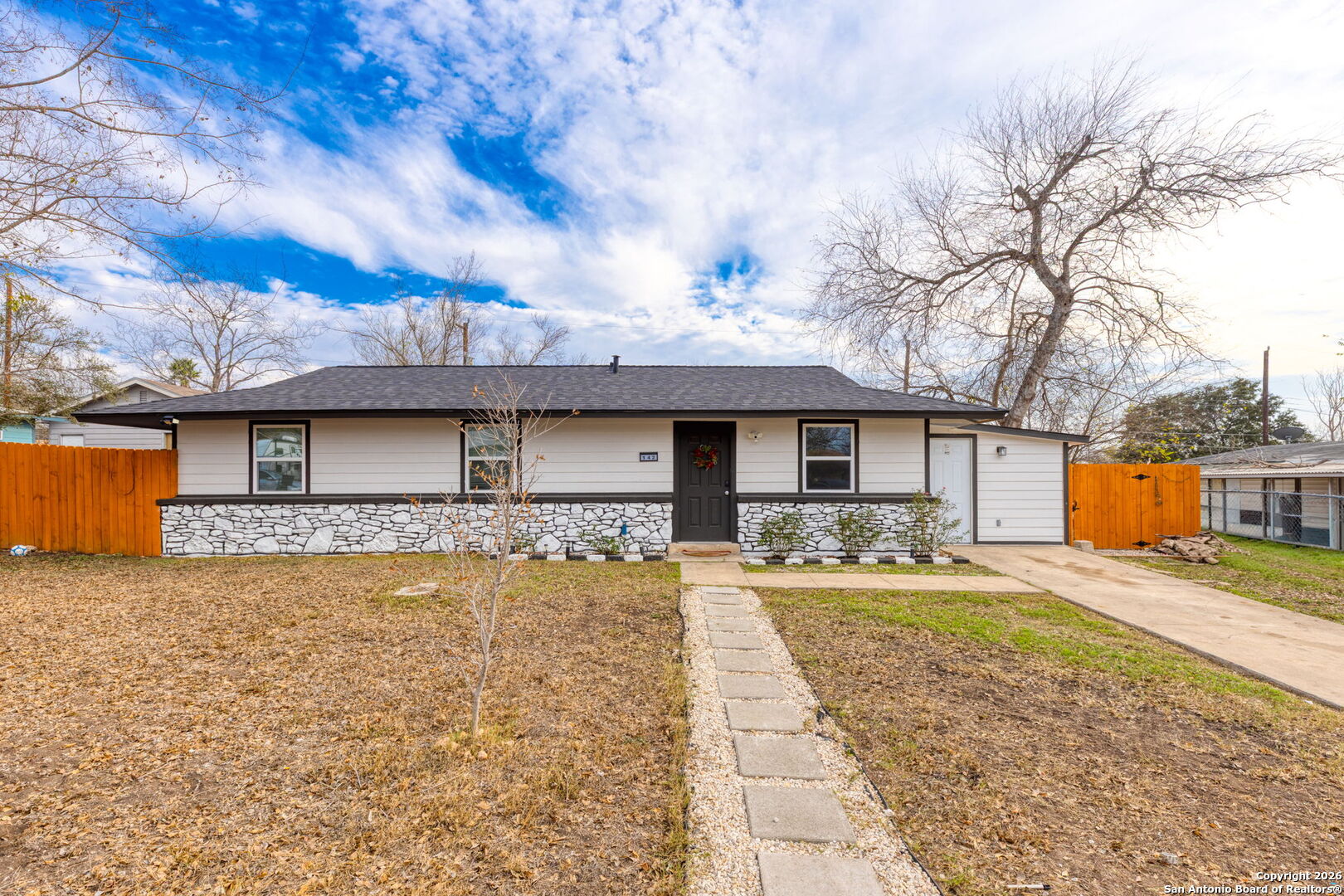 142 Hidden Valley, San Antonio, TX 78227 — photo 1