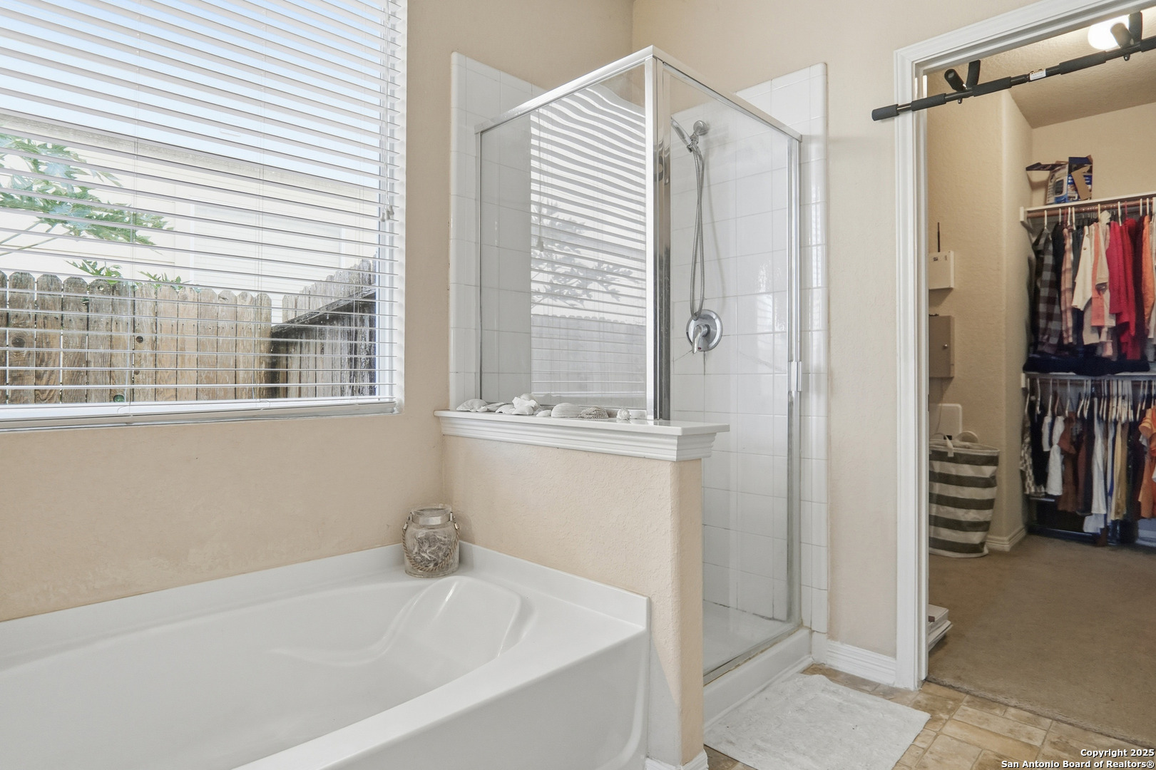 11935 Curtis, ,  78254 — photo 1
