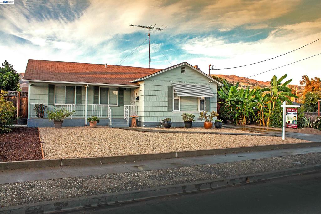 48 N Cragmont Ave, San Jose, CA 95127 — photo 1