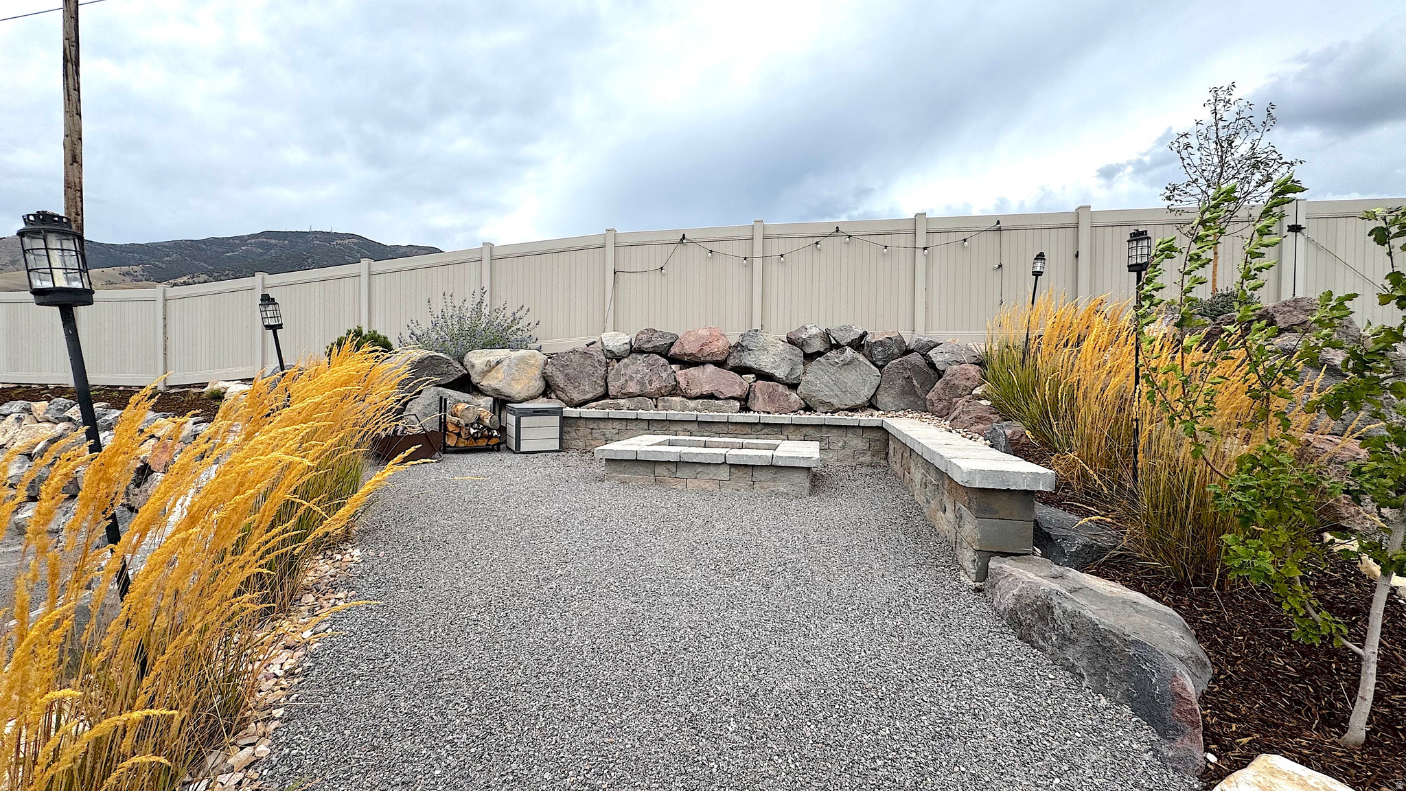 688 W BETH CIR, Saratoga Springs, UT 84045 — photo 1