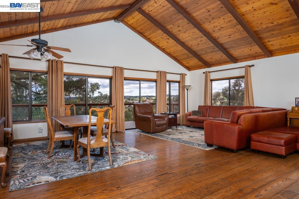 6727 Sunnyslope Ave, Castro Valley, CA 94552 — photo 1