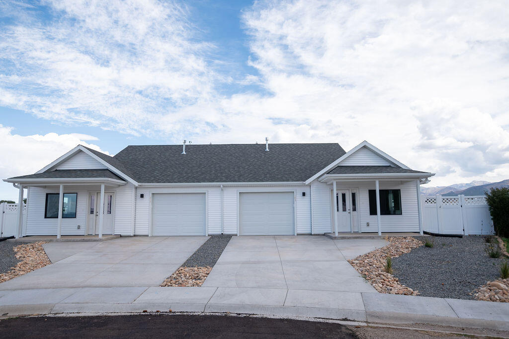 183+177 E 1050 N, Beaver, UT 84713