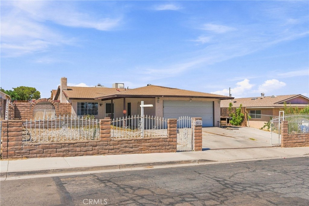 2016 Notre Dame Court, Barstow, CA 92311 — photo 1