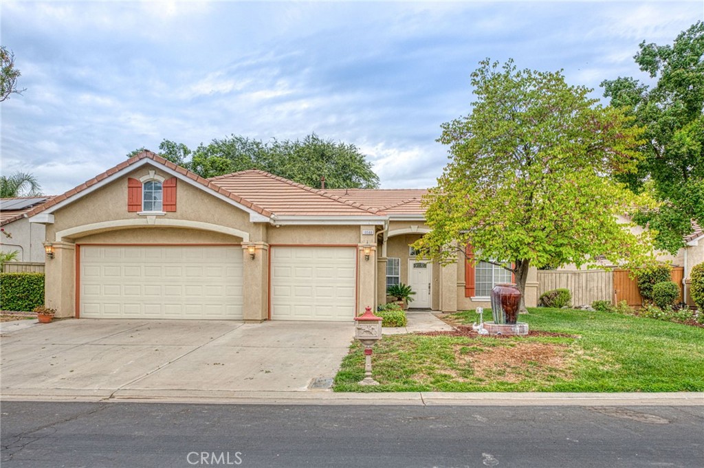 10588 E Fieldstone Avenue