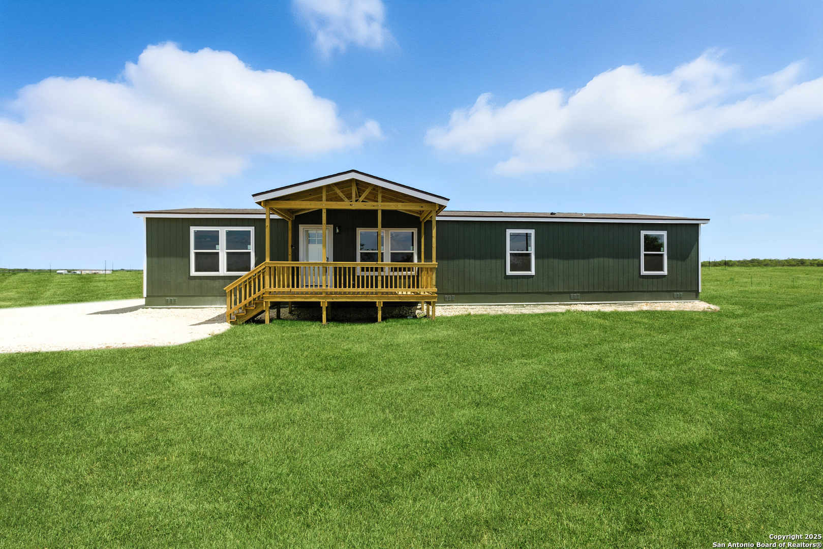 2715 FM 1332, Jourdanton, TX 78026 — photo 1