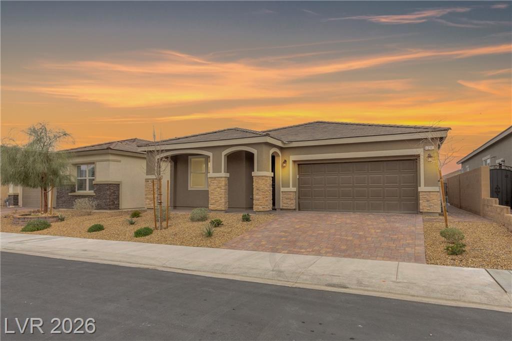 71 Gosia Grove Avenue, North Las Vegas, NV 89031 — photo 1
