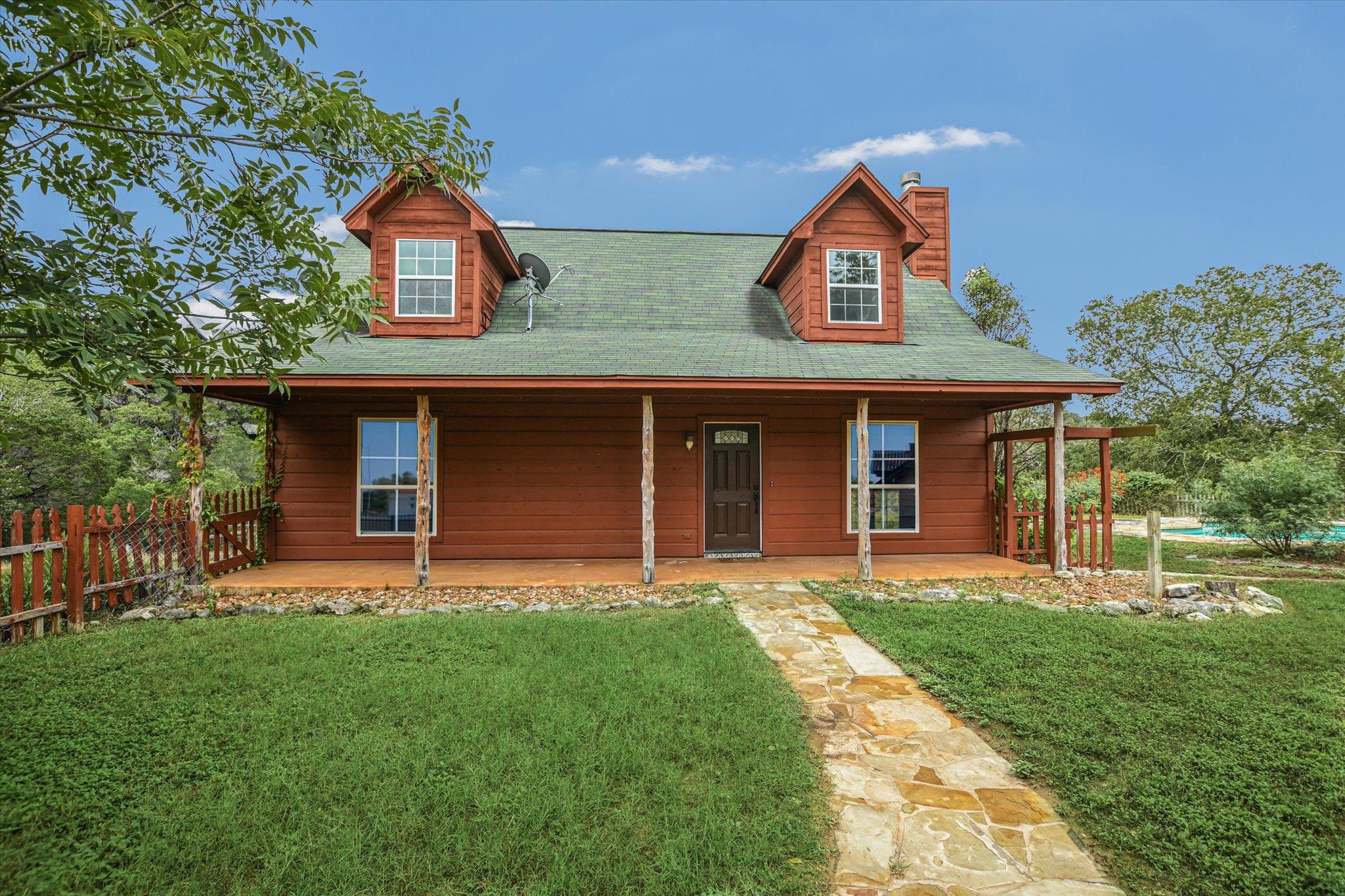 2355 Sandy Point