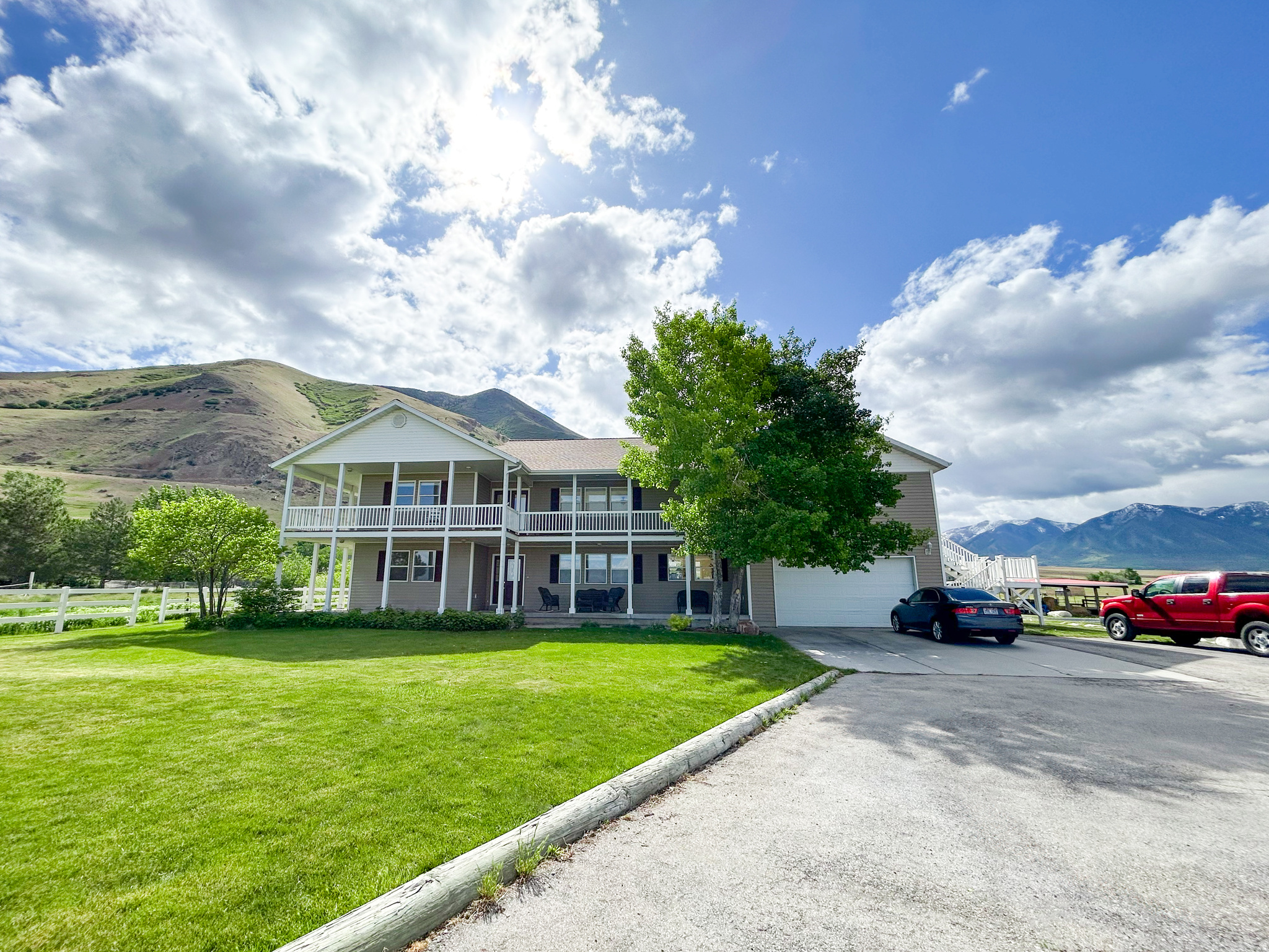 4306  ELK LN