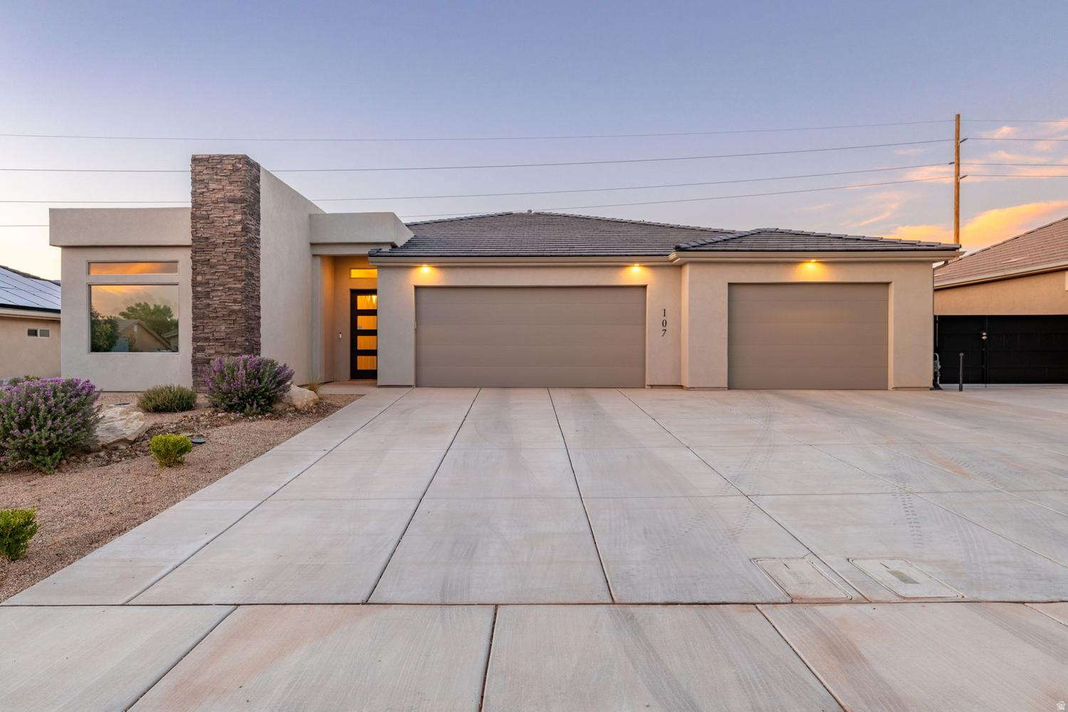 107 E 700 N, La Verkin, UT 84745 — photo 1