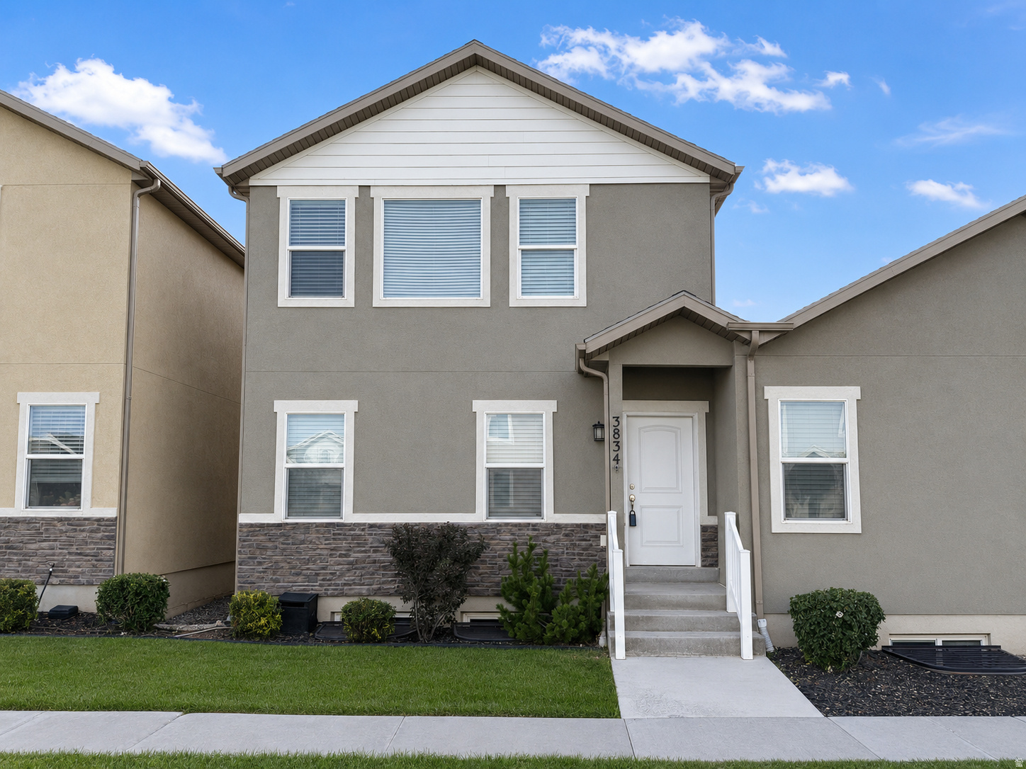 3834 E CUNNINGHILL DR, Eagle Mountain, UT 84005 — photo 1