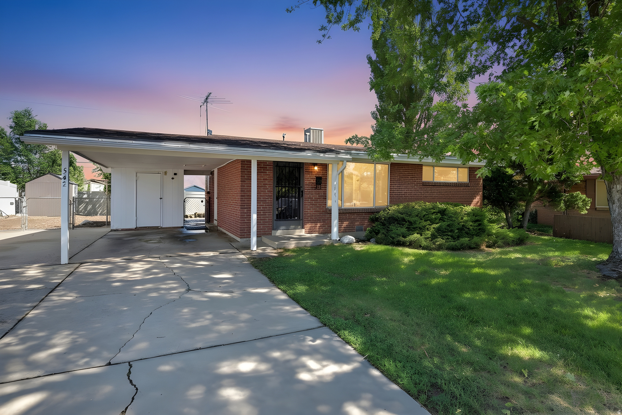 542 W 5225 S, Washington Terrace, UT 84405 — photo 1