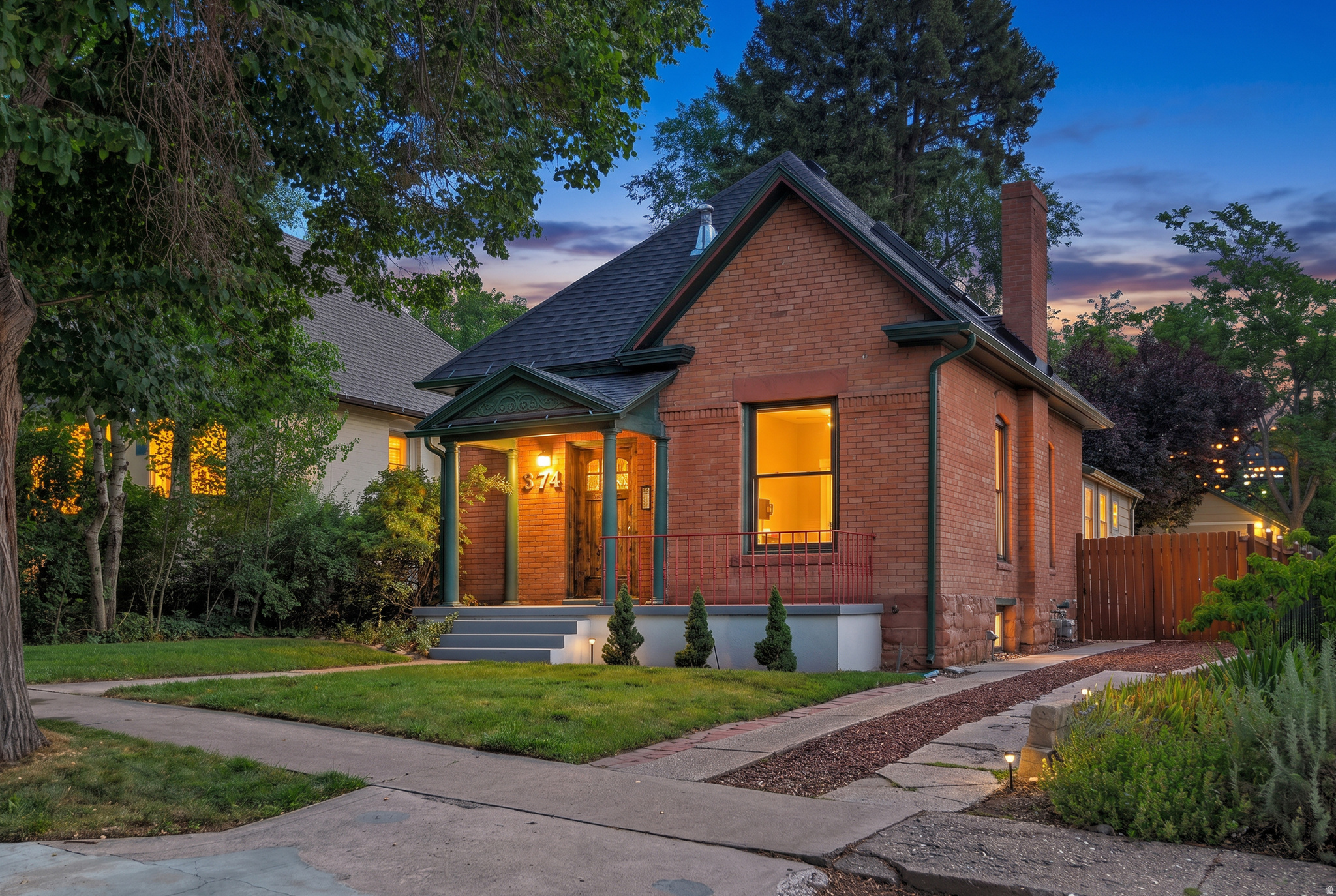 374 N F ST, Salt Lake City, UT 84103 — photo 1