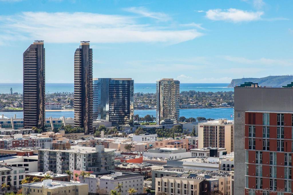 1080 Park Blvd 902, San Diego, CA 92101 — photo 1