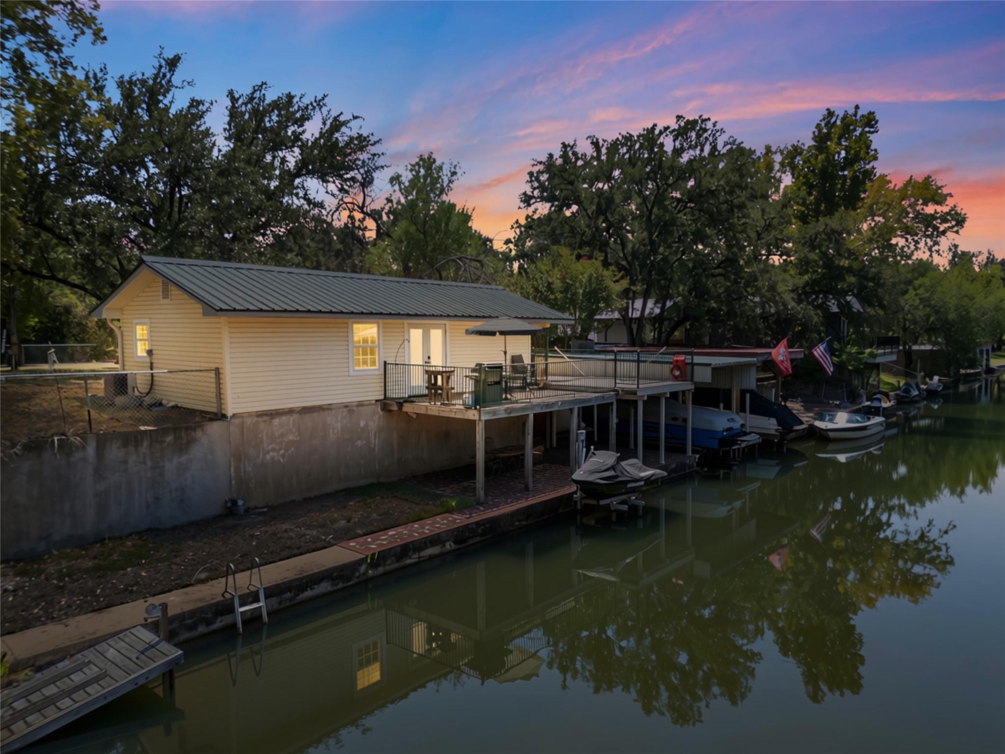 308 County Road 136B